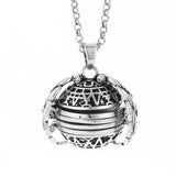 Expanding Photo Locket Necklace Pendant Angel Wings Gift Jewelry Decoration
